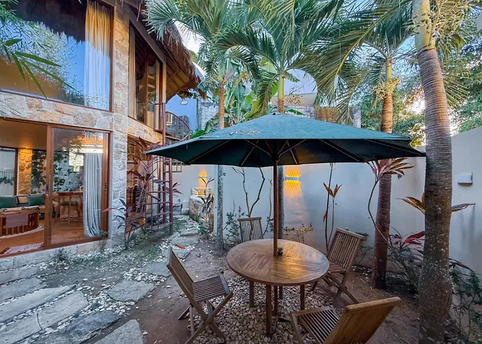 Ferienhaus Private Treetop Escape Bukit Bali *