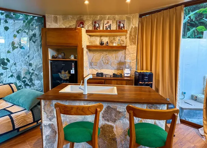 Ferienhaus Private Treetop Escape Bukit Bali *